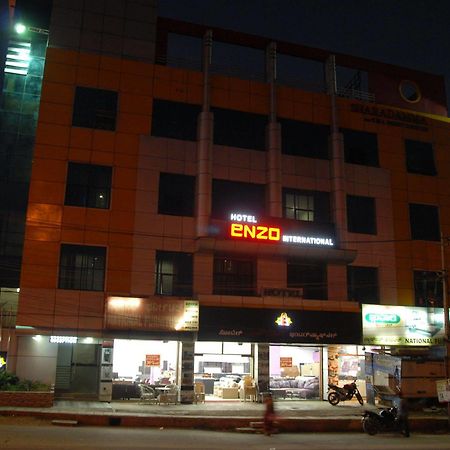 Hotel Enzo International Bangalore Esterno foto